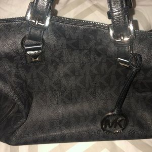 Michael Kors medium bag 🎉Black Friday Sale🎉